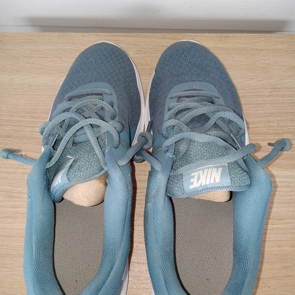 Nike Revolution 4 women shoes size 10 - Picture 9 of 12